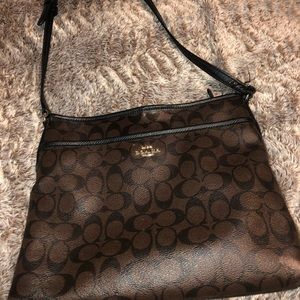 Beautiful coach satchel/Crossbody like new